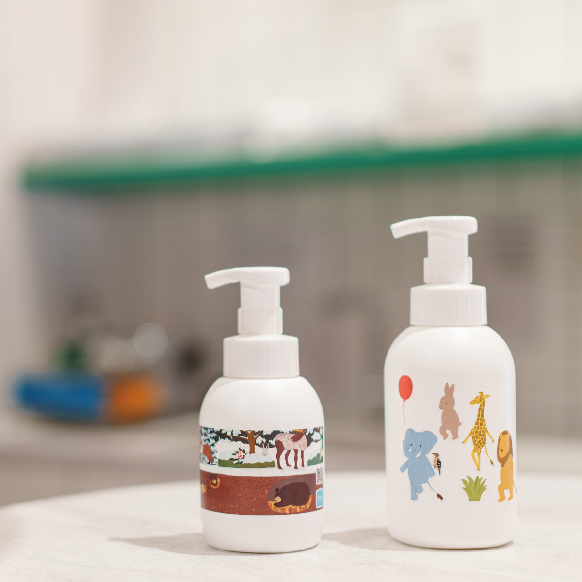 【 企画品 】デザインシール「てくてく」+泡用ポンプ容器500mL